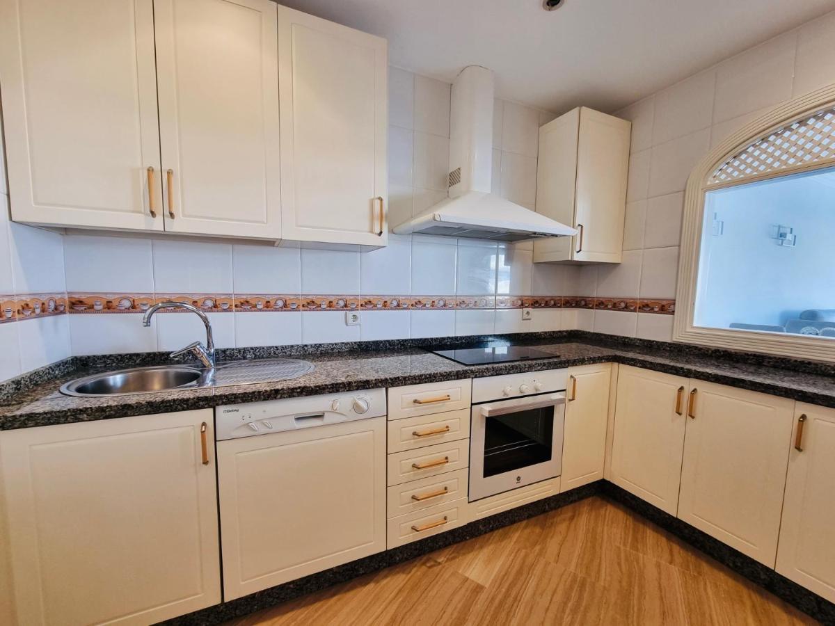 Apartament G&G Isla Marina Puerto Benalmádena Zewnętrze zdjęcie